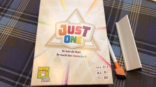 YouTube Review vom Spiel "Just One (Spiel des Jahres 2019)" von Brettspielblog.net - Brettspiele im Test